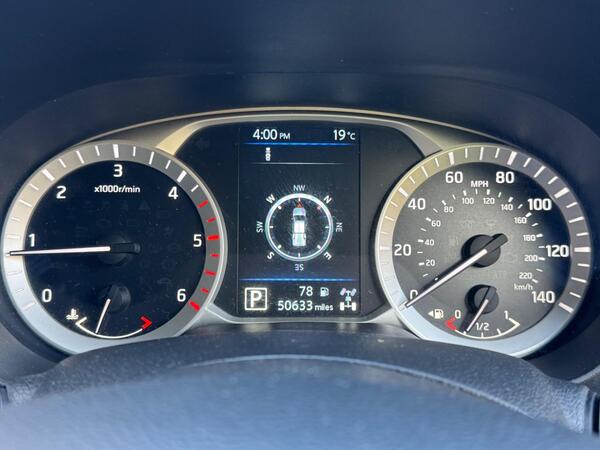 Nissan Navara 2.3 dCi Tekna Auto 4WD Euro 6 4dr at 32th