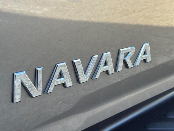 Nissan Navara 2.3 dCi N-Guard Auto 4WD Euro 6 4dr at 54th