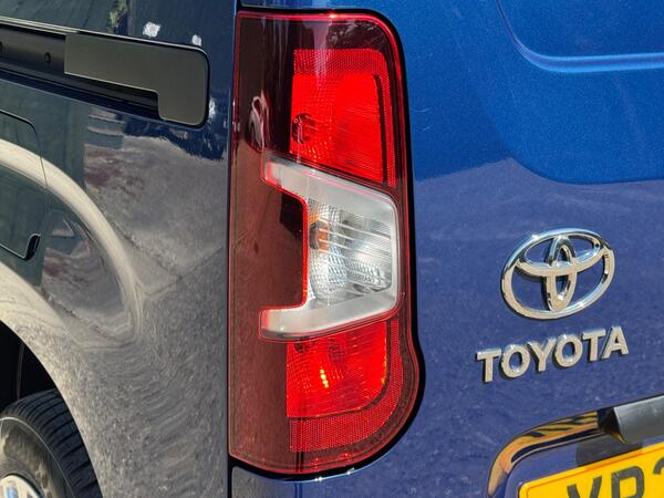 Toyota PROACE CITY 1.5 BlueHDi Icon Short Panel Van SWB Euro 6 (s/s) 5dr