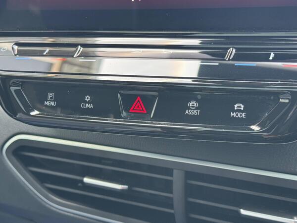 Volkswagen ID.3 Pro Performance 58kWh Style Auto 5dr at 24th