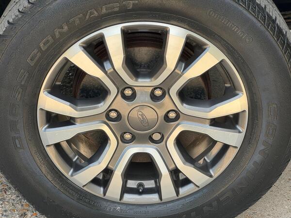 Ford Ranger 3.2 TDCi Wildtrak Auto 4WD Euro 5 4dr at 43th