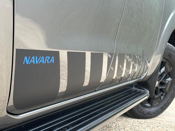 Nissan Navara 2.3 dCi N-Guard Auto 4WD Euro 6 4dr at 54th