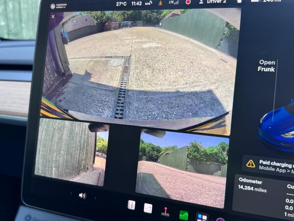 Tesla Model 3 (Dual Motor) Long Range Auto 4WDE 4dr