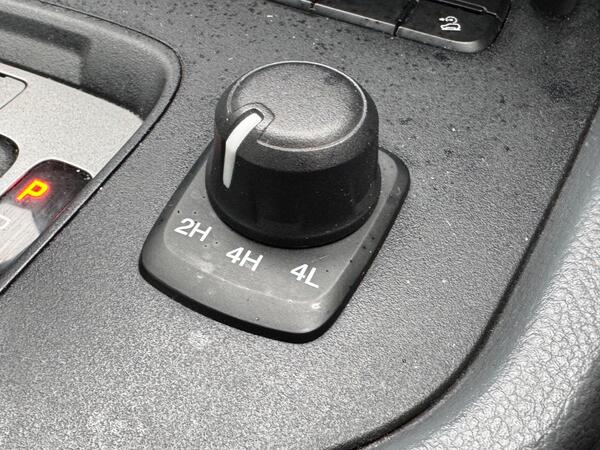 Ford Ranger 2.2 TDCi Limited Durashift 4WD Euro 5 4dr at 26th