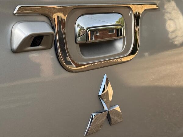 Mitsubishi L200 2.4 DI-D DC Barbarian 4WD Euro 6 4dr at 45th