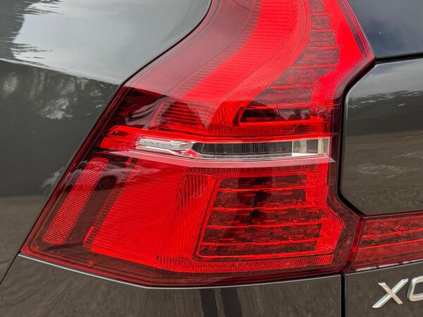 Volvo XC60 2.0 D4 Inscription Auto AWD Euro 6 (s/s) 5dr at 45th