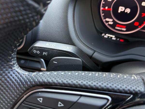 Audi Q2 1.5 TFSI CoD 35 Black Edition S Tronic Euro 6 (s/s) 5dr at 41th