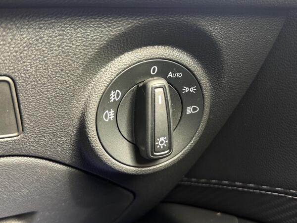 SEAT Leon 2.0 TSI Cupra 290 Lux DSG Euro 6 (s/s) 5dr at 28th