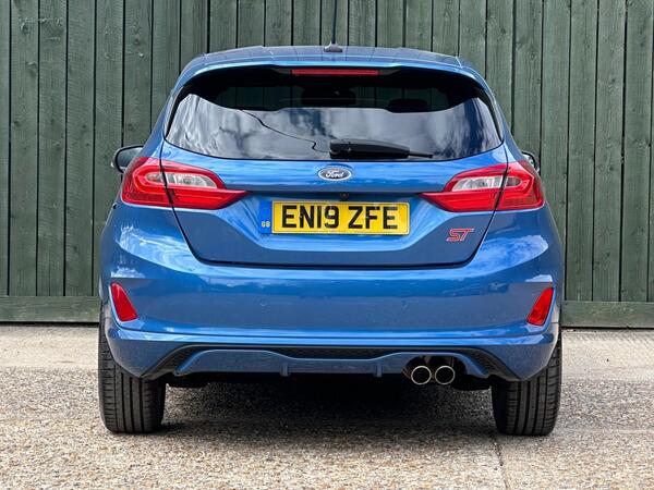 Ford Fiesta 1.5T EcoBoost ST-3 Euro 6 (s/s) 3dr at 10th