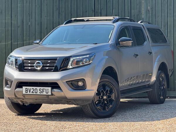 Nissan Navara 2.3 dCi N-Guard Auto 4WD Euro 6 4dr
