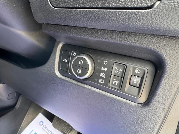 Ford Ranger 3.0 TD V6 EcoBlue Wildtrak Auto 4WD Euro 6 (s/s) 4dr at 52th