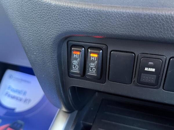 Mitsubishi L200 2.4 DI-D DC Barbarian Auto 4WD Euro 6 4dr