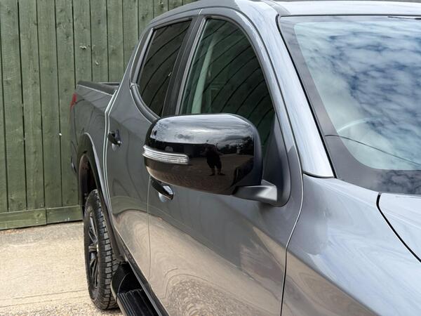 Mitsubishi L200 2.4 DI-D DC Challenger Auto 4WD Euro 6 4dr at 34th