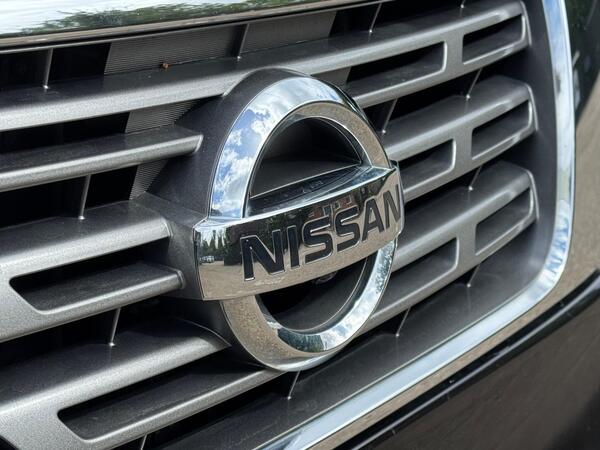 Nissan Navara 2.3 dCi Tekna 4WD Euro 6 (s/s) 4dr at 45th