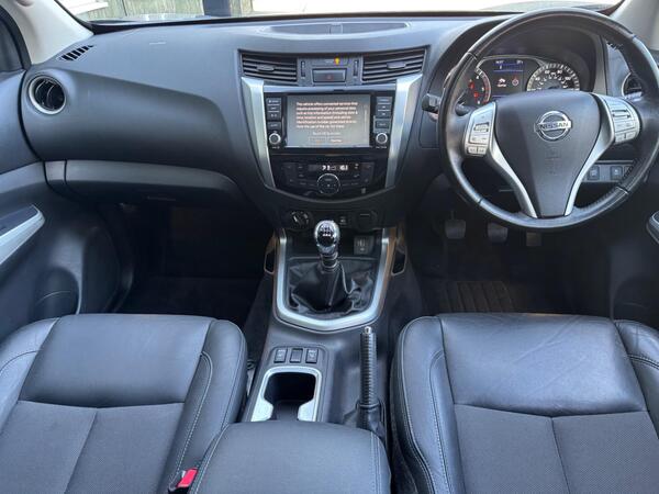 Nissan Navara 2.3 dCi N-Guard 4WD Euro 6 (s/s) 4dr at 2th
