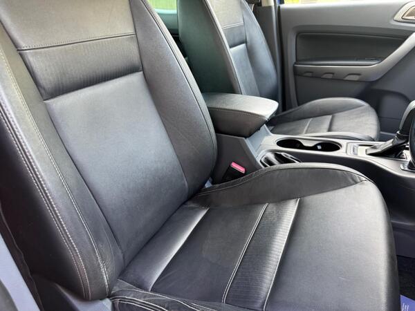 Ford Ranger 3.2 TDCi Limited 1 Auto 4WD Euro 5 4dr at 6th