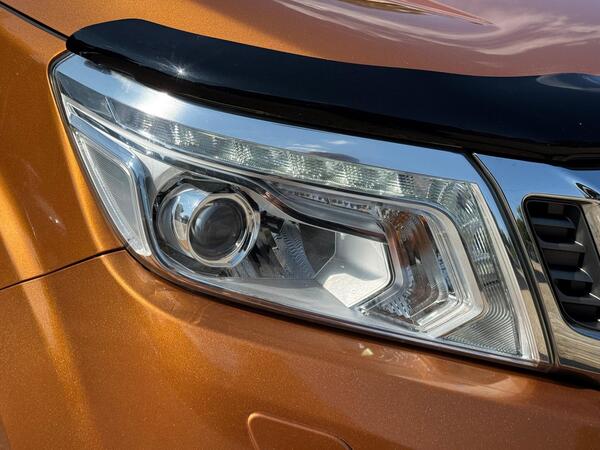 Nissan Navara 2.3 dCi Tekna Auto 4WD Euro 6 4dr at 38th