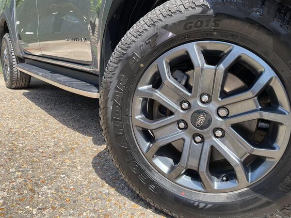 Ford Ranger 2.0 TD EcoBlue Wildtrak Auto 4WD Euro 6 (s/s) 4dr at 42th