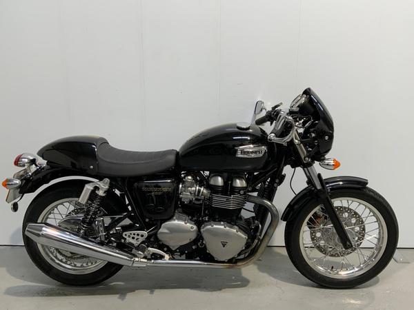 Triumph Thruxton 900 bikes for sale AutoTrader Bikes