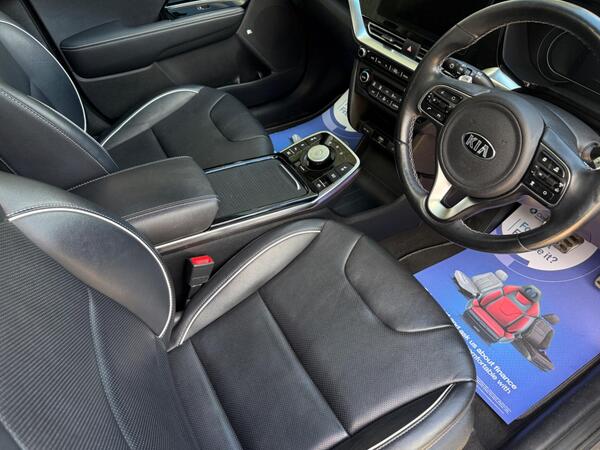 Kia Niro 64kWh 4+ Auto 5dr