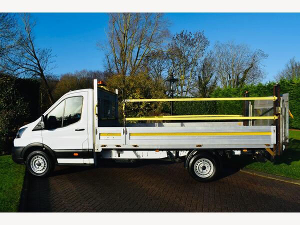 2022(22) Ford Transit Chassis Cab 350 Dropside HD Leader RWD L4 Euro 6