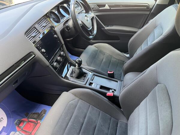 Volkswagen Golf 2.0 TDI BlueMotion Tech GT Euro 6 (s/s) 5dr