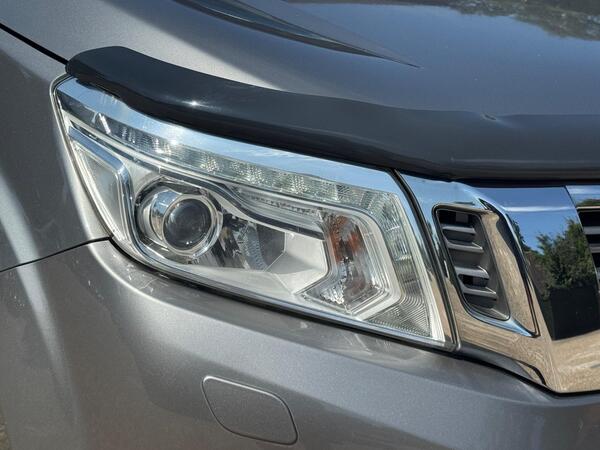 Nissan Navara 2.3 dCi Tekna 4WD Euro 6 (s/s) 4dr at 41th