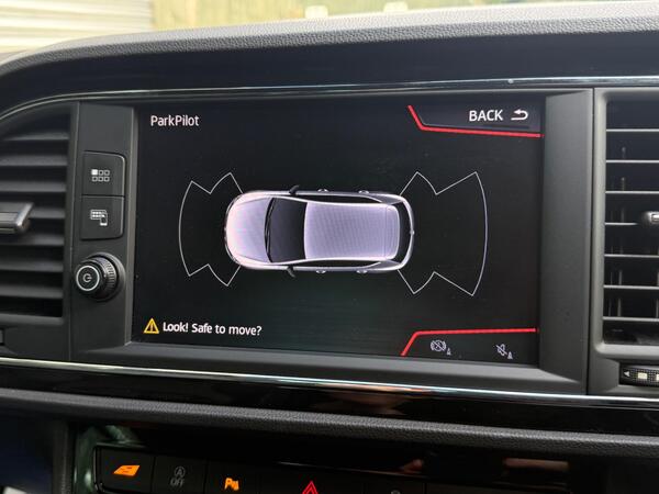 SEAT Leon 2.0 TSI Cupra 290 Lux DSG Euro 6 (s/s) 5dr at 11th