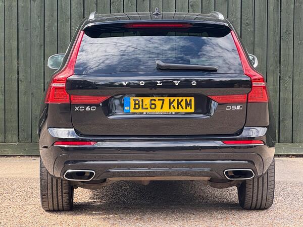 Volvo XC60 2.0 D5 PowerPulse R-Design Pro Auto AWD Euro 6 (s/s) 5dr