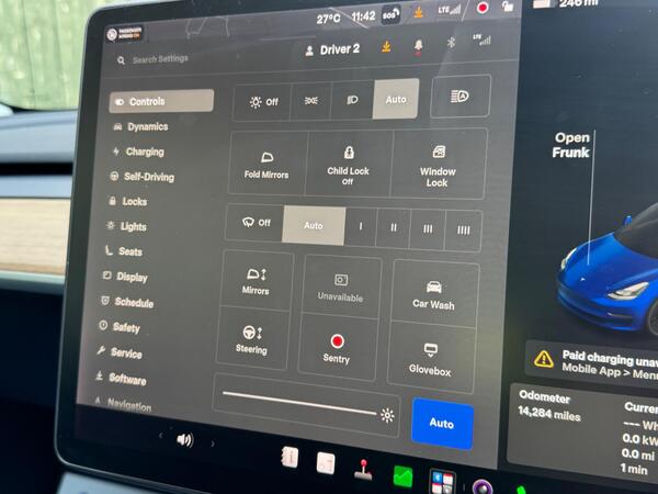 Tesla Model 3 (Dual Motor) Long Range Auto 4WDE 4dr