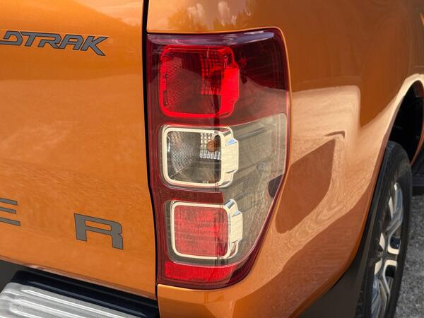 Ford Ranger 3.2 TDCi Wildtrak Auto 4WD Euro 5 4dr at 31th