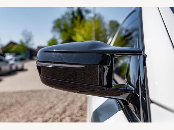 BMW 540I XDRIVE M SPORT AUTO - Image 11