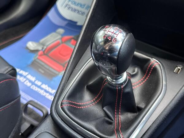 Ford Fiesta 1.5T EcoBoost ST-3 Euro 6 (s/s) 5dr