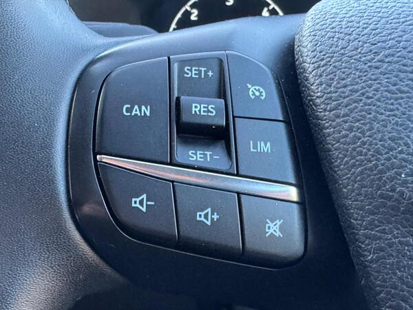 Ford Transit Custom 2.0 300 EcoBlue Limited Crew Van L1 H1 Euro 6 (s/s) 5dr at 23th