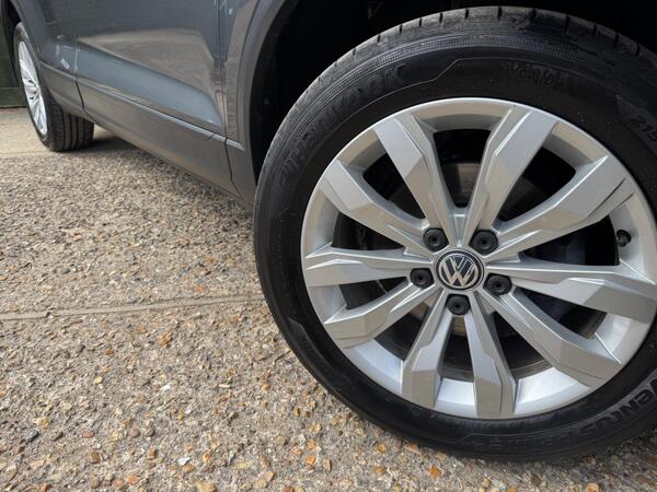 Volkswagen T-Roc 1.5 TSI EVO SE DSG Euro 6 (s/s) 5dr at 37th