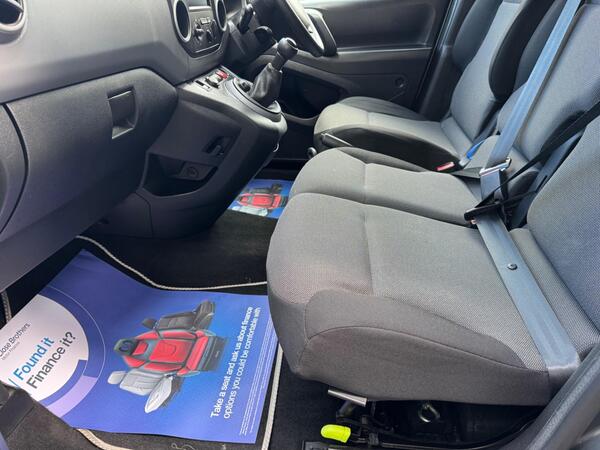 Peugeot Partner 1.6 BlueHDi 651 Professional L1 5dr