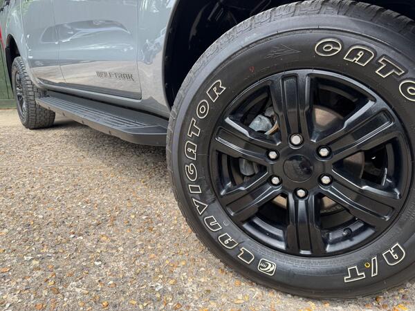 Ford Ranger 2.0 EcoBlue Wolftrak Pickup Double Cab 4dr Diesel Manual 4WD Euro 6 (s/s) (170 ps)