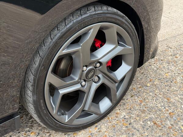 Ford Fiesta 1.5T EcoBoost ST-3 Euro 6 (s/s) 5dr at 33th