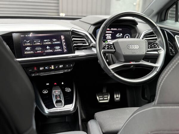 Audi Q4 e-tron 40 S line Auto 5dr 82kWh - Image 2