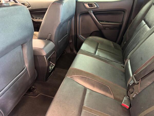 Ford Ranger 2.0 EcoBlue Stormtrak Pickup Double Cab 4dr Diesel Auto 4WD Euro 6 (s/s) (213 ps) at 14th