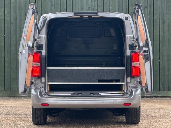 Peugeot Expert 2.0 BlueHDi 1400 Asphalt Standard Panel Van MWB Euro 6 (s/s) 6dr