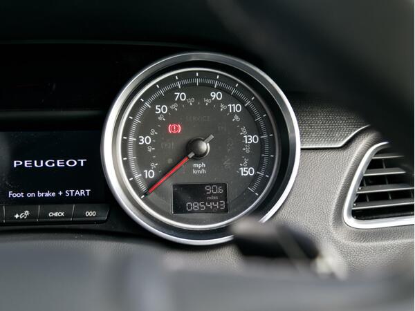 PEUGEOT 508 GT HDI AUTO - Image 19