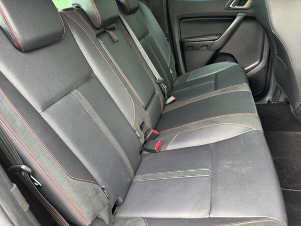 Ford Ranger 2.0 EcoBlue Stormtrak Pickup Double Cab 4dr Diesel Auto 4WD Euro 6 (s/s) (213 ps)