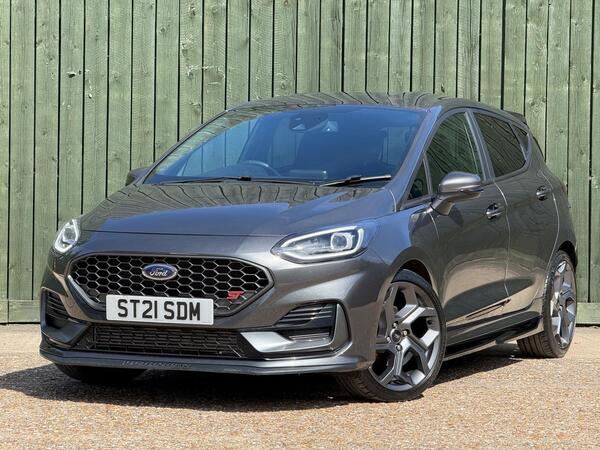 Ford Fiesta 1.5T EcoBoost ST-3 Euro 6 (s/s) 5dr at 9th