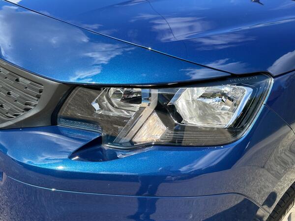 Peugeot Partner 1.5 BlueHDi 1000 Asphalt Standard Panel Van EAT8 SWB Euro 6 (s/s) 5dr at 46th
