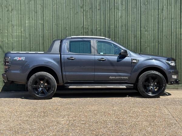 Ford Ranger 3.2 TDCi Wildtrak Auto 4WD Euro 5 4dr at 17th