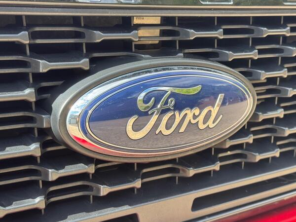 Ford Ranger 2.0 EcoBlue Stormtrak Pickup Double Cab 4dr Diesel Auto 4WD Euro 6 (s/s) (213 ps)