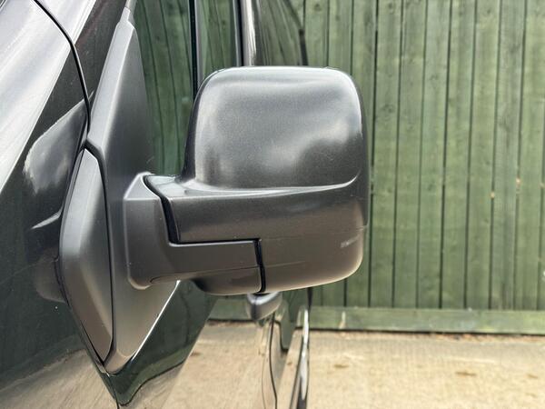 Renault Trafic 2.0 dCi ENERGY 28 Sport SWB Standard Roof Euro 6 (s/s) 5dr at 35th