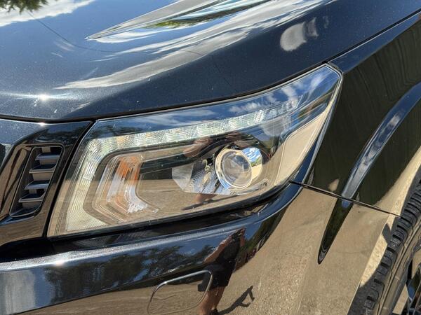 Nissan Navara 2.3 dCi N-Guard Auto 4WD Euro 6 4dr at 31th