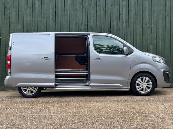 Peugeot Expert 2.0 BlueHDi 1400 Asphalt Standard Panel Van MWB Euro 6 (s/s) 6dr